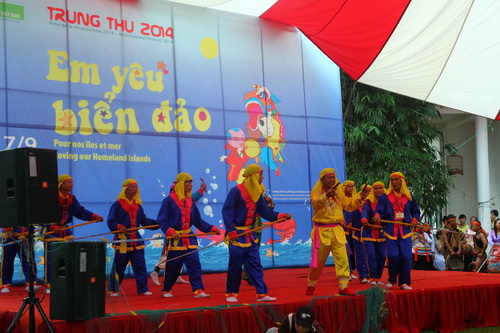 Vui trung thu truyền thống tại Bảo tàng Dân tộc học ảnh 1